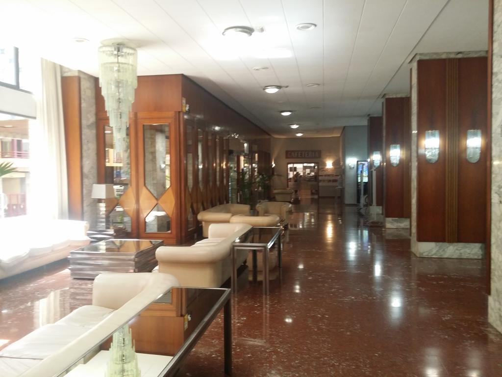 Suite International Alicante Exteriör bild