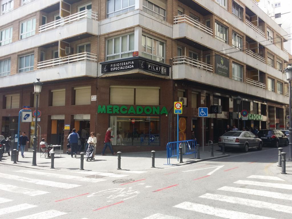 Suite International Alicante Exteriör bild